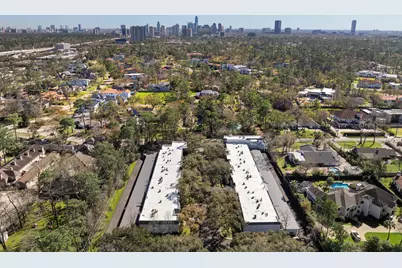 8944 Chatsworth Drive, Houston, TX 77024 - Photo 42