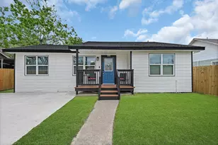 4406 Edison St, Houston, TX 77009 - Photo 2