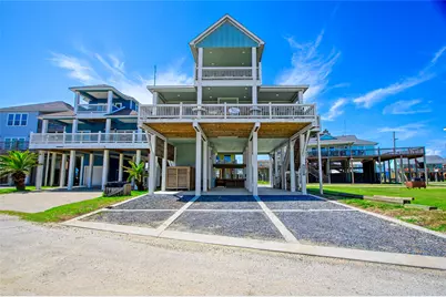 2906 Shady Lane, Crystal Beach, TX 77650 - Photo 2