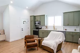 503 Maxine, East Bernard, TX 77435 - Photo 44