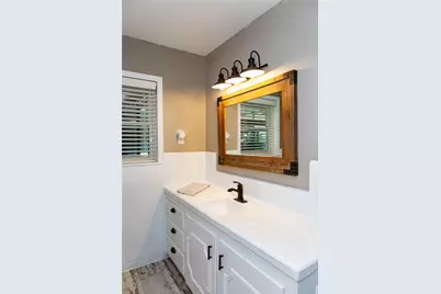 503 Maxine, East Bernard, TX 77435 - Photo 20