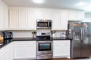 503 Maxine, East Bernard, TX 77435 - Photo 14