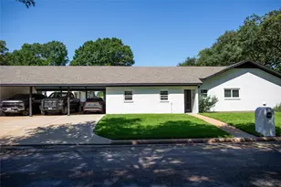 503 Maxine, East Bernard, TX 77435 - Photo 10