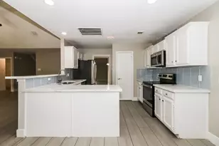 6026 Egypt Dr, Pasadena, TX 77505 - Photo 8