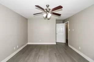 6026 Egypt Dr, Pasadena, TX 77505 - Photo 12