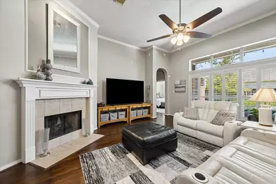 803 Woodcrest Drive, Friendswood, TX 77546 - Photo 8