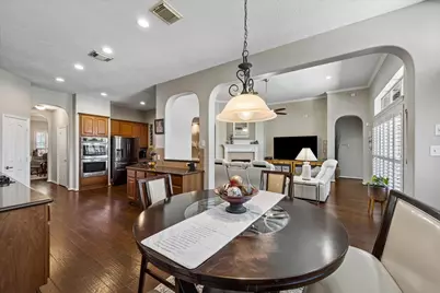 803 Woodcrest Drive, Friendswood, TX 77546 - Photo 10