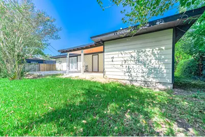 2113 21st Avenue N, Texas City, TX 77590 - Photo 24