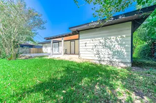 2113 21st Ave N, Texas City, TX 77590 - Photo 24