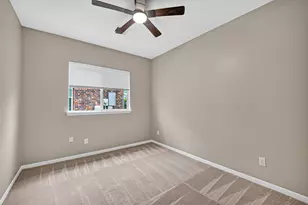 14538 Burleson Bend Drive, Houston, TX 77049 - Photo 20