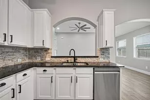 14538 Burleson Bend Drive, Houston, TX 77049 - Photo 14