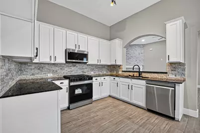 14538 Burleson Bend Drive, Houston, TX 77049 - Photo 12