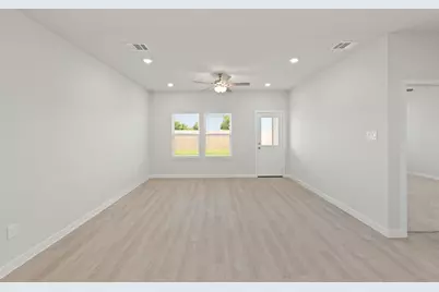 420 Long Branch Drive, Dayton, TX 77535 - Photo 14