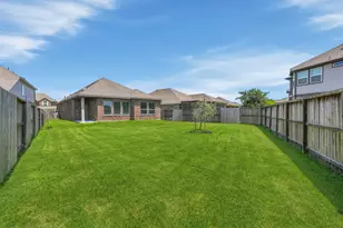 10055 Napier Dr, Iowa Colony, TX 77583 - Photo 20