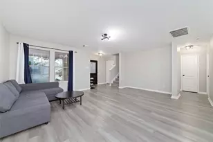 527 Remington Point Ct, Houston, TX 77073 - Photo 12