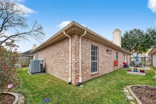 3814 Fordham Park Ct, Houston, TX 77058 - Photo 34