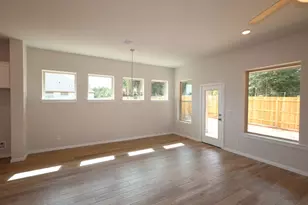 1439 Florecer Ln, Magnolia, TX 77354 - Photo 8