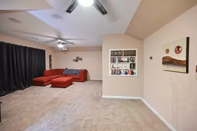 746 San Jacinto Circle, Baytown, TX 77521 - Photo 12