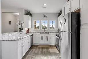 305 Road 5102J, Cleveland, TX 77327 - Photo 8