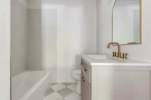 6527 Beekman Rd, Houston, TX 77021 - Photo 8