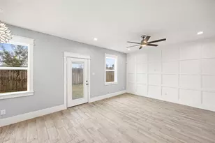 5810 Balbo St, Houston, TX 77091 - Photo 8