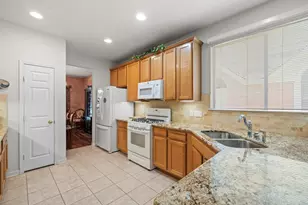 13507 Pepperbush Ct, Houston, TX 77070 - Photo 4
