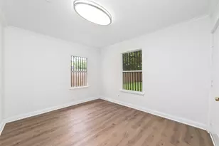 6905 Kassarine Pass, Houston, TX 77033 - Photo 16
