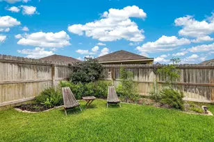 2038 Chief St, Bryan, TX 77807 - Photo 10