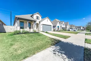 2111 Blackhawk Ridge Ln, Manvel, TX 77578 - Photo 2