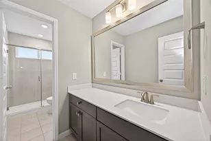 2011 Creekside Park Dr, Pearland, TX 77089 - Photo 32
