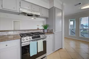1180 Sailfish St, Bayou Vista, TX 77563 - Photo 14