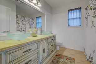 1180 Sailfish St, Bayou Vista, TX 77563 - Photo 26