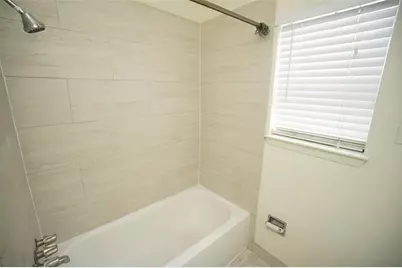 2595 Marilee Lane #4, Houston, TX 77057 - Photo 8