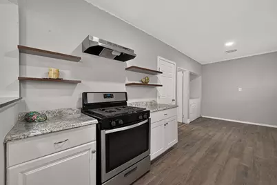 1507 Laird Street, Houston, TX 77008 - Photo 10