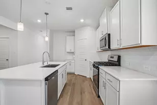 31029 De La Guerra St, Huffman, TX 77336 - Photo 10