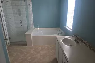 11018 Redhaven Ct, Houston, TX 77065 - Photo 16