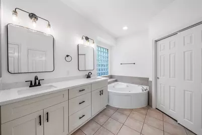 3016 Autumn Creek Drive, Friendswood, TX 77546 - Photo 16