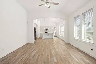 13020 Cobalt Cove Ct, Texas City, TX 77568 - Photo 6