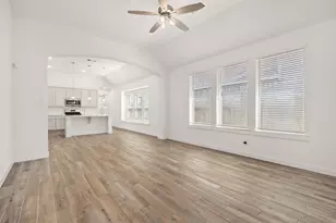 13020 Cobalt Cove Ct, Texas City, TX 77568 - Photo 10