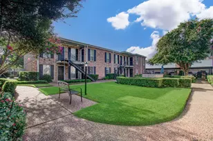 6402 Del Monte Dr, Houston, TX 77057 - Photo 2