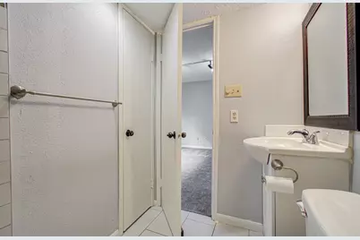 6402 Del Monte Drive #42, Houston, TX 77057 - Photo 16