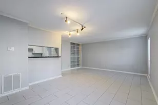 6402 Del Monte Dr, Houston, TX 77057 - Photo 4