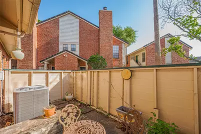 2211 S Kirkwood Road #19, Houston, TX 77077 - Photo 32