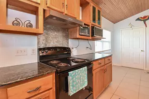 109 County Rd 230, Sargent, TX 77414 - Photo 8