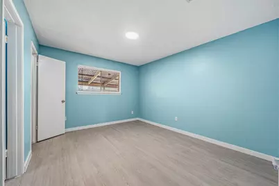 10606 Kirkdale Drive, Houston, TX 77089 - Photo 18