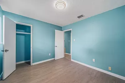 10606 Kirkdale Drive, Houston, TX 77089 - Photo 14