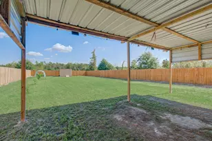 369 Rd 5262, Cleveland, TX 77327 - Photo 32