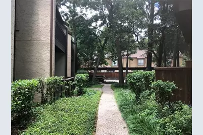 11711 Memorial Drive #83, Houston, TX 77024 - Photo 14