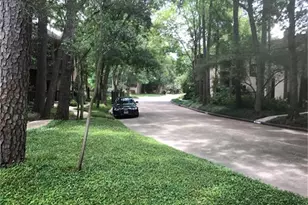 11711 Memorial Dr, Houston, TX 77024 - Photo 16