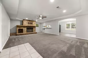 915 Sycamore Rd, Richmond, TX 77469 - Photo 14